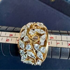 Vintage Gold Tone Rhinestone Floral Statement Ring